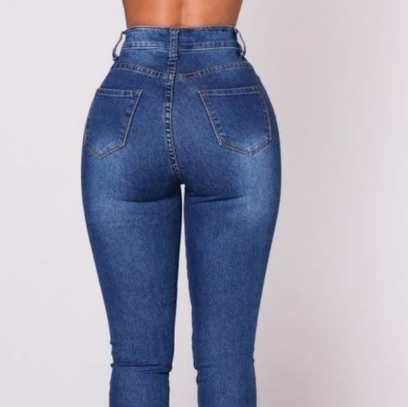 First pick high rise jeans - Picture 3 of 8